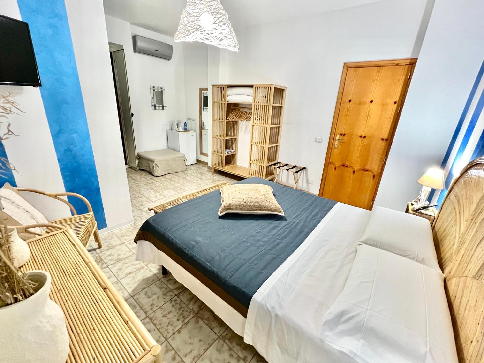 Terrazze Sul Mare Bed & Breakfast Pozzallo Eksteriør bilde