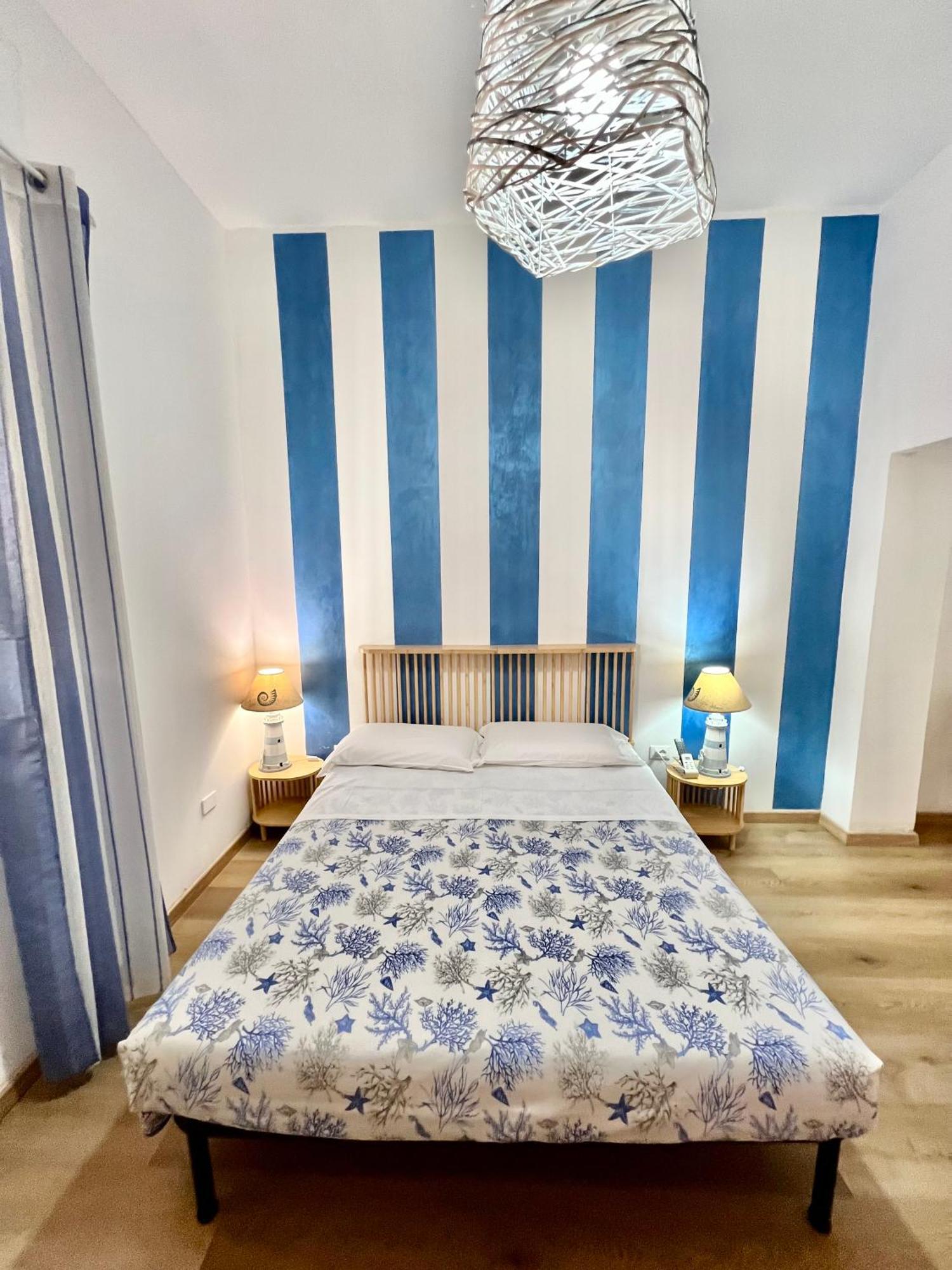 Terrazze Sul Mare Bed & Breakfast Pozzallo Eksteriør bilde
