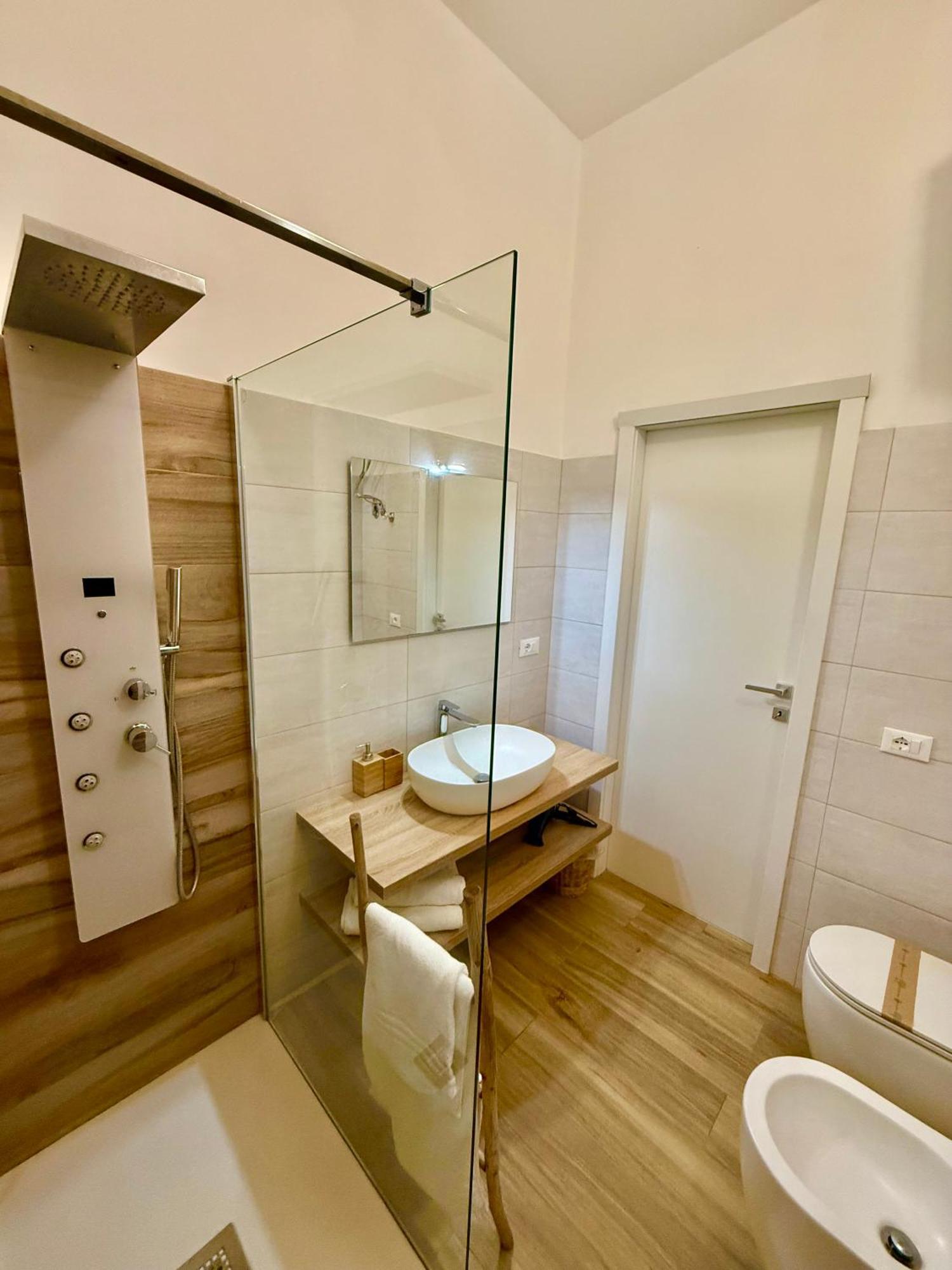 Terrazze Sul Mare Bed & Breakfast Pozzallo Eksteriør bilde